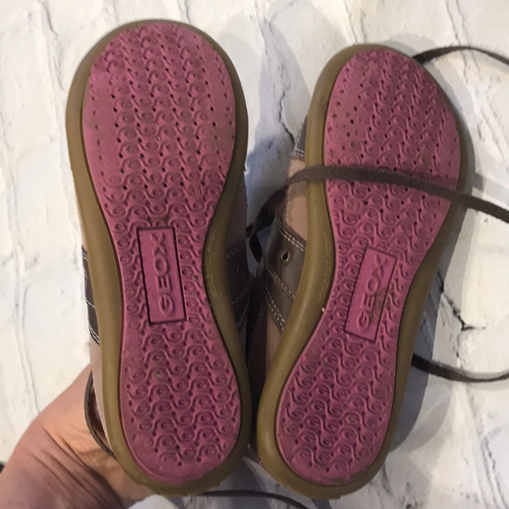 Geox Leather Lace Up Runners - Picture 7 of 7